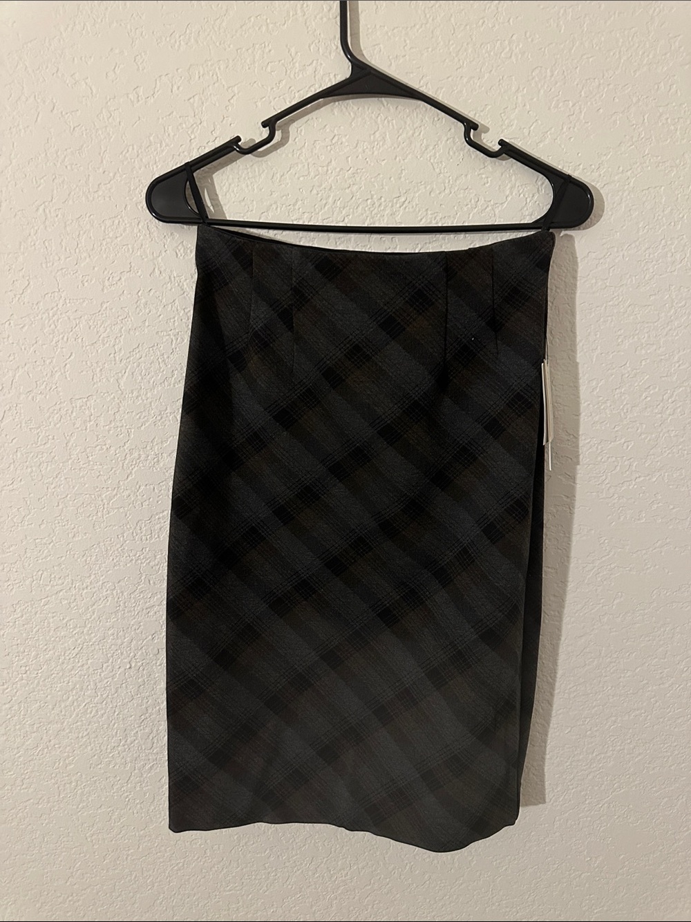 Amanda & Chelsea Black Plaid Pencil Skirt
